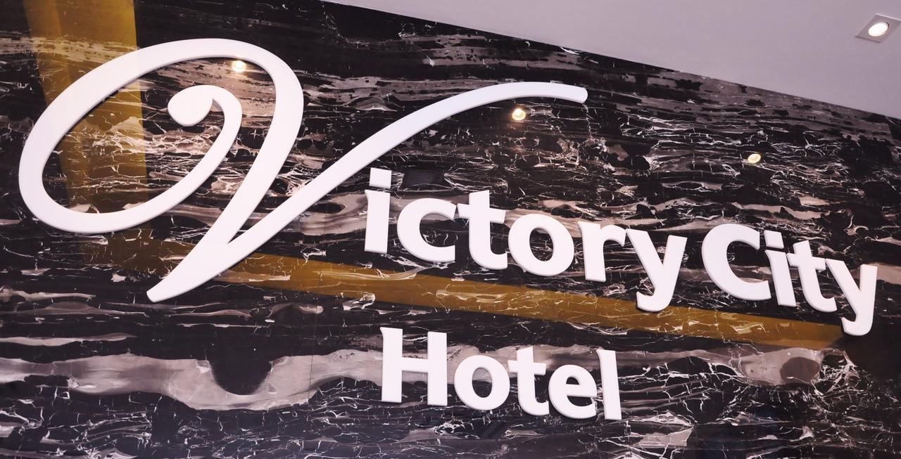 Hotel Zamburger Victory City Джохор Бахру Екстериор снимка